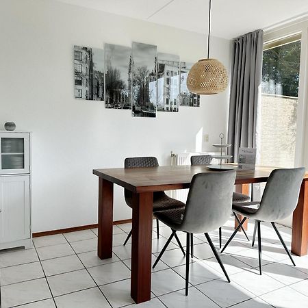 Bungalow 36 Op Recreatiepark De Wielen 신트 마르턴 외부 사진